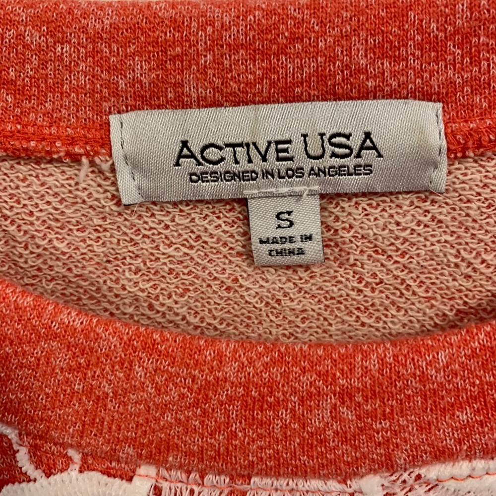 Lace Accent Sweatshirt (S) - Picture 4 of 5